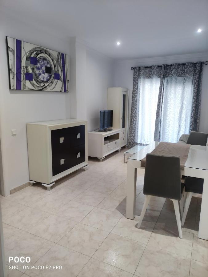 Apartamentos Avda Juan Carlos Roquetas de Mar Kültér fotó